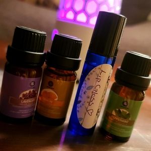 Essential Oil Lip Gloss Rollerball